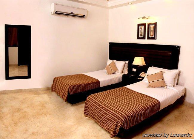Hotel Shanti Palace West Нью-Делі Номер фото